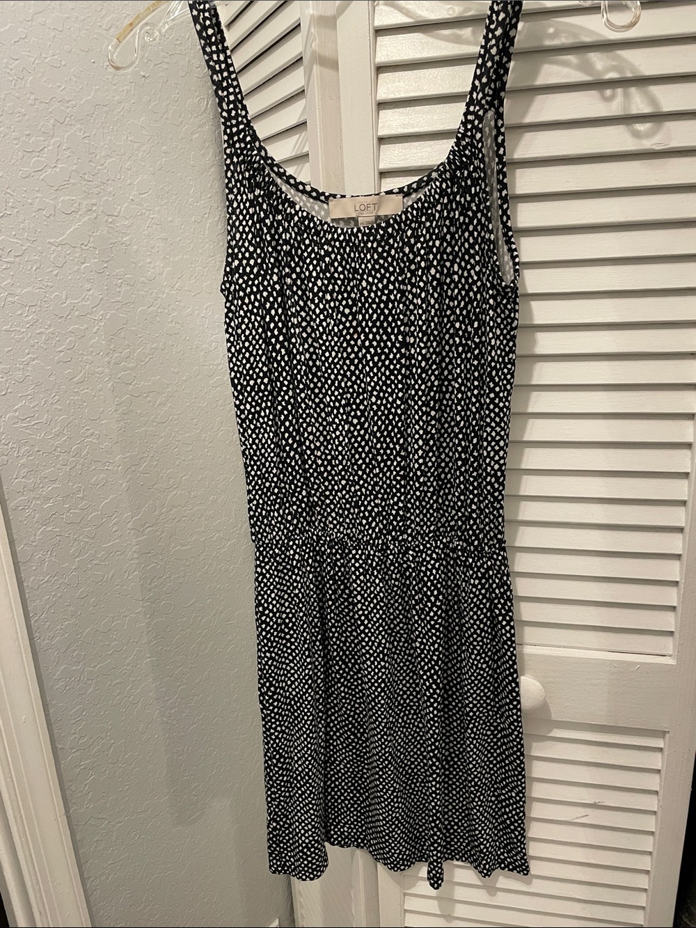 LOFT Black and White Printed Sleeveless Mini Dress